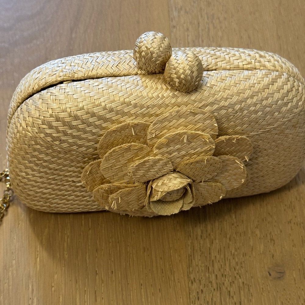 Serpui Straw Clutch